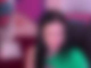 Live cam show with AmberDismond - Latina on Camsoda