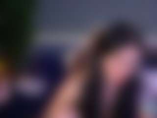 Spettacolo in cam dal vivo con AmberDismond - Cute su Camsoda