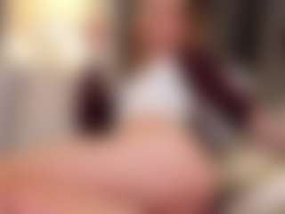 Divaandrea19's Live Sex Cam Show
