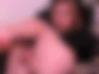 Divaandrea19's Live Sex Cam Show