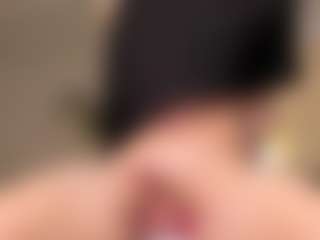 Divaandrea19's Live Sex Cam Show