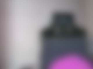 MelanyIsabella1's Live Sex Cam Show