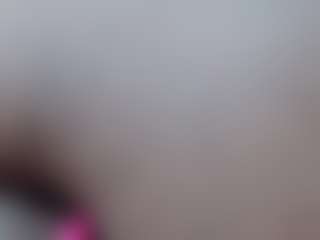 Live cam show with RACHELL-HOT - Ebony MILF on Dolls Live
