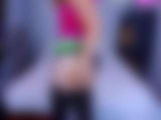 Live cam show with SabrinaLee - Black Hair on Camsoda