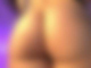 ElizabethMansson's Live Sex Cam Show