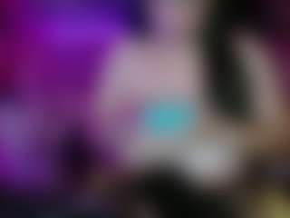 Live cam show with jhuliaHillss - Cute on Camsoda