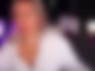 Live cam show with LINDAJAWEL - Double Penetration on livesuperchat.net