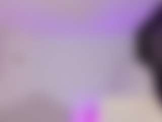 Live cam show with AmberLewis - Chubby on 1on1-livenow