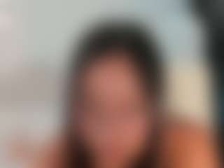 Live cam show with AmberLewis - Striptease Latina on TeamSkeetLive | colombia