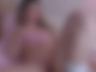 Live cam show with Miss Lana - Dildo Or Vibrator on Stripli.com