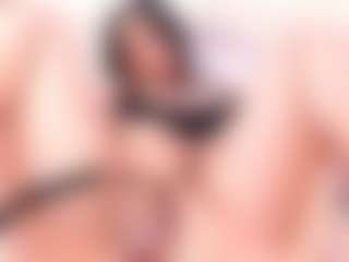 Live cam show with Riley thompson - Squirt on Camsoda