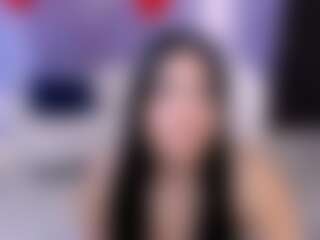 martinasaenz-1's Live Sex Cam Show