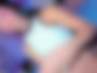 Live cam show with ArantzaBaby - Spank on Gym Cam Girls