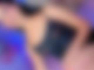 Live cam show with ArantzaBaby - Tease on Camsoda