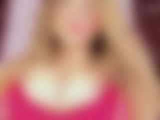 Live cam show with Kenay fox - Blonde Hair Petite on madthumbs