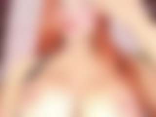 Live cam show with Kenay fox - Blonde Hair Petite on Camsoda