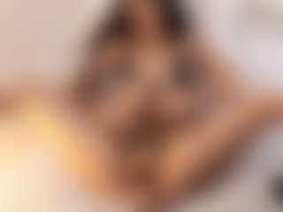 Live cam show with MicheleBrooks - Bikini on Streamer API