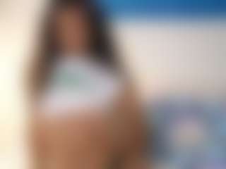 pizzababe22's Live Sex Cam Show