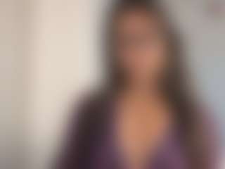 Live cam show with pizzababe22 - Long Hair on Cam Slut