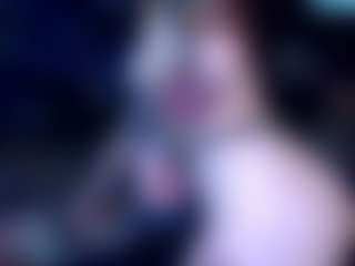 whosplayingwithfire MILF webcam performer live streaming