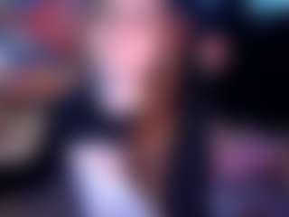 whosplayingwithfire MILF webcam performer live streaming