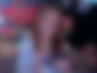 Live cam show with whosplayingwithfire - Oil on Camming Site