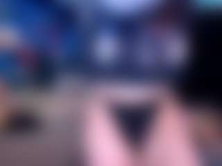 whosplayingwithfire MILF webcam performer live streaming