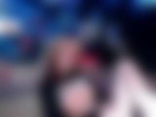 whosplayingwithfire MILF webcam performer live streaming
