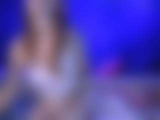 whosplayingwithfire MILF webcam performer live streaming