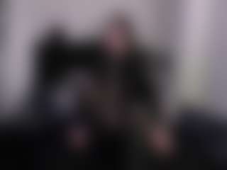 Live cam show with AmyAloqua - Facial Piercings on crypto-cams