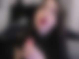 Live cam show with AmyAloqua - Body Massage on CamwithHer
