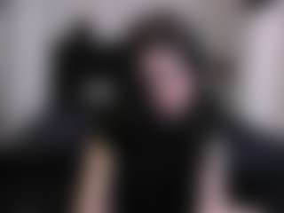 Live cam show with AmyAloqua - Young Adult on Hubzter Live