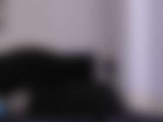 Live cam show with AmyAloqua - Butt Plug on sexylivex.com