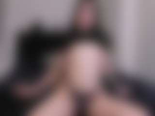 Live cam show with AmyAloqua - Facial Piercings on camwithhim.com