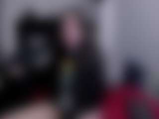Live cam show with AmyAloqua - Pantyhose on Camsoda