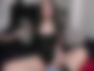 AmyAloqua MILF webcam performer live streaming