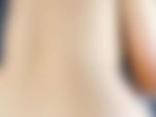 Live cam show with MiaCollson - Oil on Camsoda