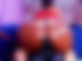 sofia-dkr MILF webcam performer live streaming