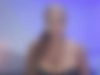 Live cam show with tisha-cole - Normal on Camsoda