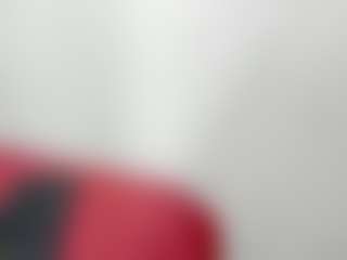 Live cam show with Wendy-Deiby - Strip on Uber Horny