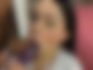 Live cam show with Wendy-Deiby - Cum Swallowing on Lustler
