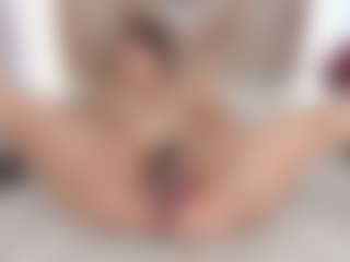 AgathaaWhite's Live Sex Cam Show