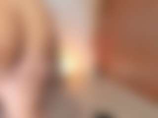 Live cam show with AgathaaWhite - Oil on Gym Cam Girls
