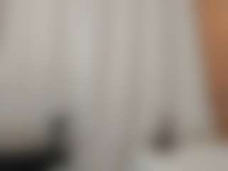 AgathaaWhite MILF webcam performer live streaming