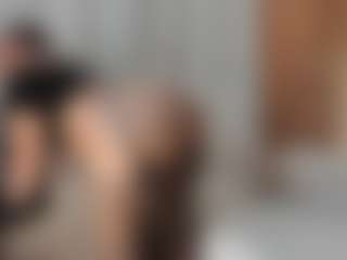 Live cam show with AgathaaWhite - Facial Piercings on Free Soda