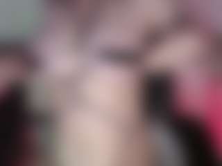 Live cam show with AgathaBolton - Juguetes on PervPlay.com