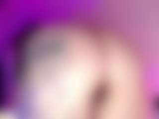 Live cam show with AgathaBolton - Hairy on camtv