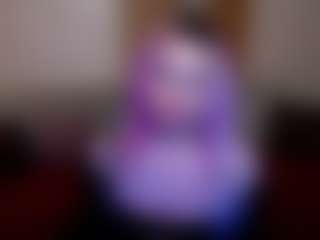 AnnessixReign's Live Sex Cam Show