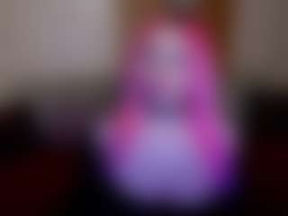 AnnessixReign's Live Sex Cam Show
