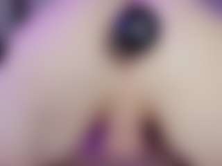 Ariana's Live Sex Cam Show